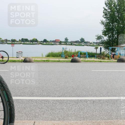15.06.2025 - 27. Vierlanden-Triathlon H.Heesch http://msf.ph/oto/8032546 15.06.2025 11:37:48 Radfahren 683, 691, 759 meine-sportfotos.de