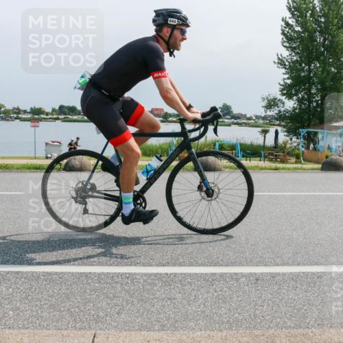 15.06.2025 - 27. Vierlanden-Triathlon H.Heesch http://msf.ph/oto/8032587 15.06.2025 11:38:12 Radfahren 644 meine-sportfotos.de