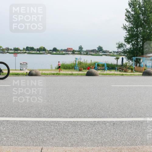 21.06.2025 - 27. Vierlanden-Triathlon H.Heesch http://msf.ph/oto/8032628 15.06.2025 11:38:25 Radfahren 226, 246, 761 meine-sportfotos.de