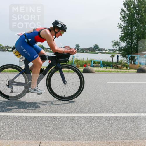 21.06.2025 - 27. Vierlanden-Triathlon H.Heesch http://msf.ph/oto/8032646 15.06.2025 11:38:25 Radfahren 226, 246, 761 meine-sportfotos.de