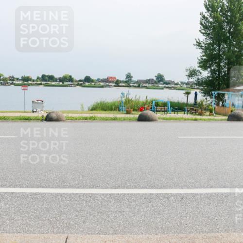 15.06.2025 - 27. Vierlanden-Triathlon H.Heesch http://msf.ph/oto/8032776 15.06.2025 11:39:01 Radfahren 227, 732 meine-sportfotos.de