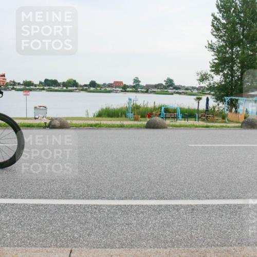 15.06.2025 - 27. Vierlanden-Triathlon H.Heesch http://msf.ph/oto/8033112 15.06.2025 10:41:19 Radfahren 114, 366, 426 meine-sportfotos.de