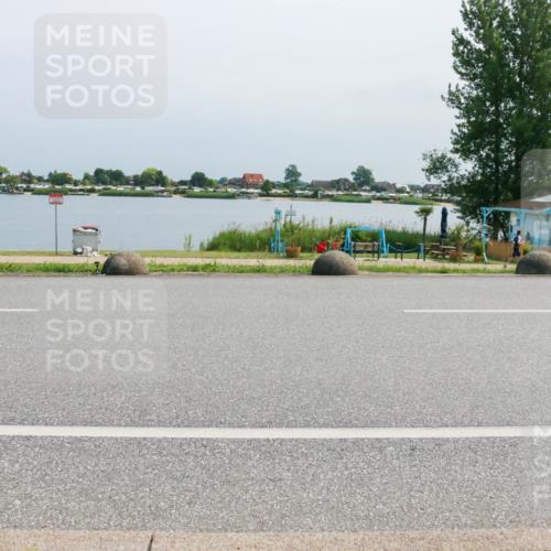 15.06.2025 - 27. Vierlanden-Triathlon H.Heesch http://msf.ph/oto/8033312 15.06.2025 11:40:24 Radfahren  meine-sportfotos.de