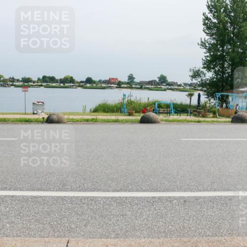 15.06.2025 - 27. Vierlanden-Triathlon H.Heesch http://msf.ph/oto/8033318 15.06.2025 11:40:24 Radfahren  meine-sportfotos.de