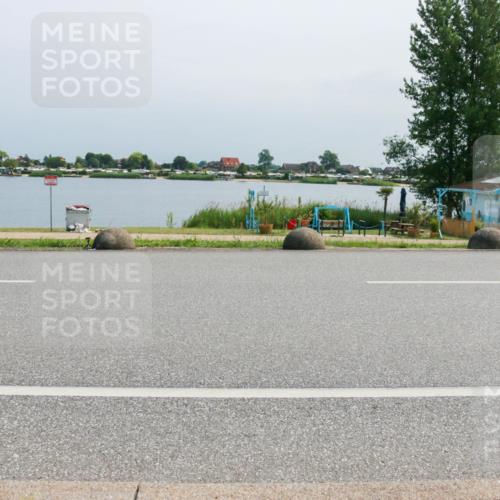 15.06.2025 - 27. Vierlanden-Triathlon H.Heesch http://msf.ph/oto/8033337 15.06.2025 11:40:25 Radfahren  meine-sportfotos.de