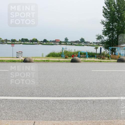 15.06.2025 - 27. Vierlanden-Triathlon H.Heesch http://msf.ph/oto/8033343 15.06.2025 11:40:25 Radfahren  meine-sportfotos.de