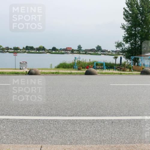 15.06.2025 - 27. Vierlanden-Triathlon H.Heesch http://msf.ph/oto/8033352 15.06.2025 11:40:25 Radfahren  meine-sportfotos.de