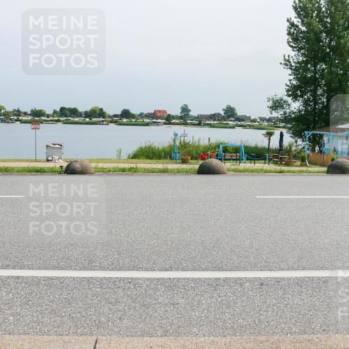 15.06.2025 - 27. Vierlanden-Triathlon H.Heesch http://msf.ph/oto/8033366 15.06.2025 11:40:25 Radfahren  meine-sportfotos.de