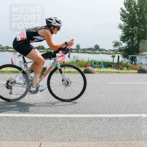 21.06.2025 - 27. Vierlanden-Triathlon H.Heesch http://msf.ph/oto/8033535 15.06.2025 11:40:36 Radfahren 206, 647, 678, 694, 760 meine-sportfotos.de