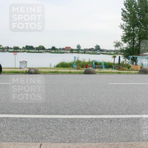 15.06.2025 - 27. Vierlanden-Triathlon H.Heesch http://msf.ph/oto/8033782 15.06.2025 10:41:50 Radfahren 34, 45, 93, 121, 134, 205 meine-sportfotos.de