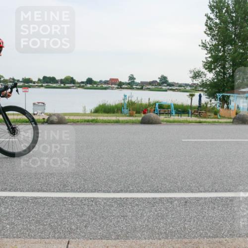 15.06.2025 - 27. Vierlanden-Triathlon H.Heesch http://msf.ph/oto/8033982 15.06.2025 10:42:18 Radfahren 29, 139 meine-sportfotos.de