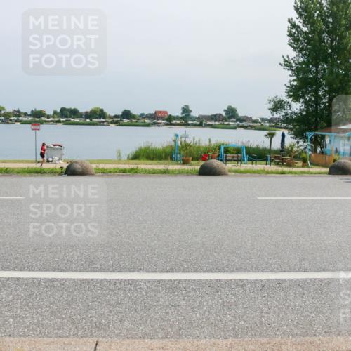15.06.2025 - 27. Vierlanden-Triathlon H.Heesch http://msf.ph/oto/8034056 15.06.2025 11:41:07 Radfahren 649, 715, 867, 883, 884 meine-sportfotos.de
