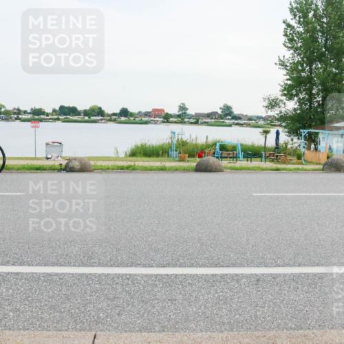 15.06.2025 - 27. Vierlanden-Triathlon H.Heesch http://msf.ph/oto/8034190 15.06.2025 10:42:29 Radfahren 251 meine-sportfotos.de