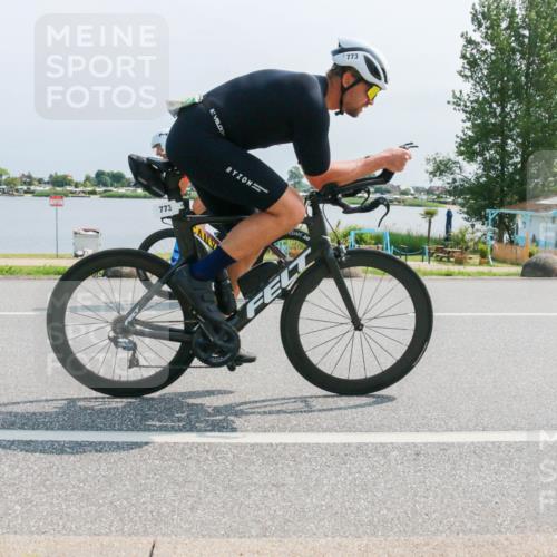 15.06.2025 - 27. Vierlanden-Triathlon H.Heesch http://msf.ph/oto/8034814 15.06.2025 11:43:08 Radfahren 688, 817, 853, 854 meine-sportfotos.de