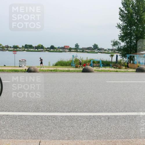 21.06.2025 - 27. Vierlanden-Triathlon H.Heesch http://msf.ph/oto/8034998 15.06.2025 11:43:23 Radfahren 637, 741, 747, 810 meine-sportfotos.de