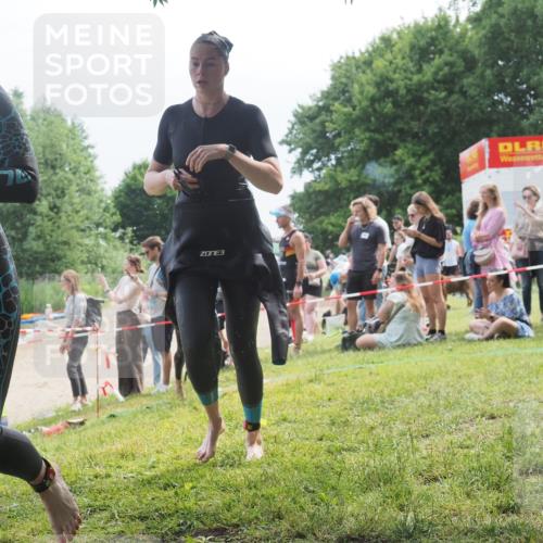 15.06.2025 - 27. Vierlanden-Triathlon KatJ http://msf.ph/oto/8035080 15.06.2025 11:19:31 Schwimmen 875, 878, 895, 901, 923 meine-sportfotos.de