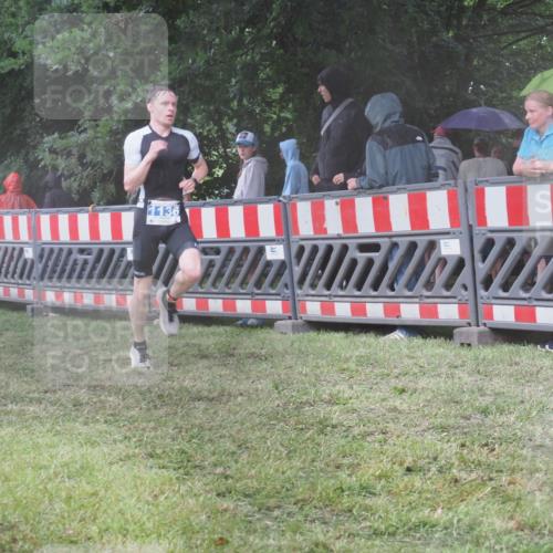 21.06.2025 - 27. Vierlanden-Triathlon KatJ http://msf.ph/oto/8035208 15.06.2025 13:50:52 Ziel 1098, 1108, 1134, 1136 meine-sportfotos.de