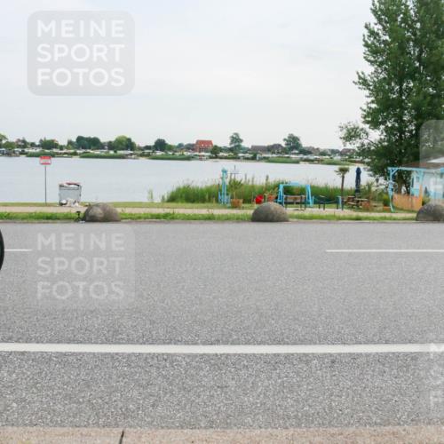 15.06.2025 - 27. Vierlanden-Triathlon H.Heesch http://msf.ph/oto/8035488 15.06.2025 10:45:08 Radfahren 233, 345, 360, 439, 456, 458 meine-sportfotos.de