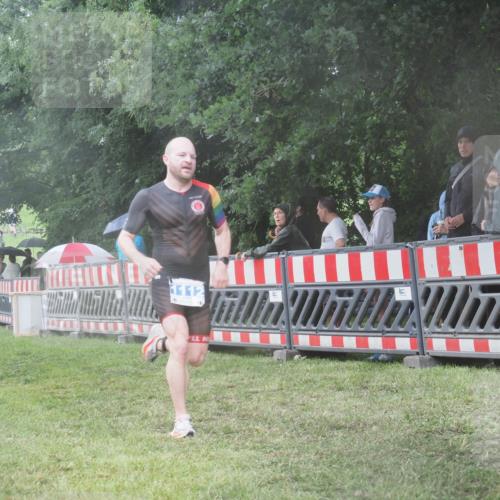 21.06.2025 - 27. Vierlanden-Triathlon KatJ http://msf.ph/oto/8035590 15.06.2025 13:52:12 Ziel 23, 1112, 1117, 1163 meine-sportfotos.de
