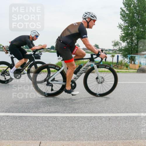 15.06.2025 - 27. Vierlanden-Triathlon H.Heesch http://msf.ph/oto/8035786 15.06.2025 10:45:56 Radfahren 78, 412 meine-sportfotos.de