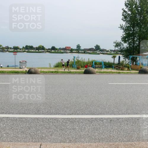 21.06.2025 - 27. Vierlanden-Triathlon H.Heesch http://msf.ph/oto/8036061 15.06.2025 11:45:01 Radfahren 643, 644, 746, 808 meine-sportfotos.de