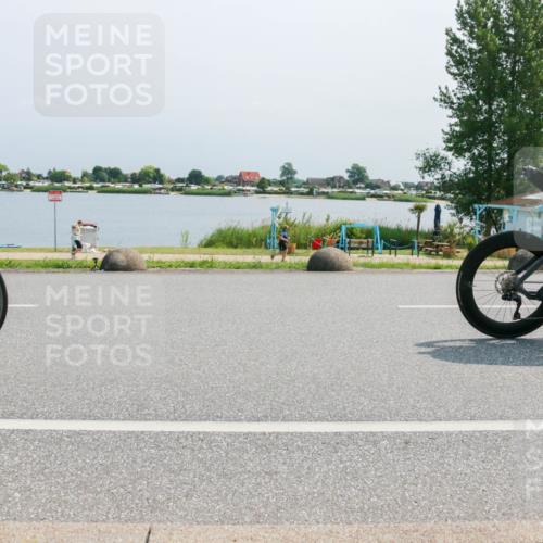 21.06.2025 - 27. Vierlanden-Triathlon H.Heesch http://msf.ph/oto/8036520 15.06.2025 11:46:05 Radfahren 32, 658 meine-sportfotos.de