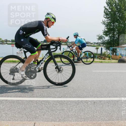 21.06.2025 - 27. Vierlanden-Triathlon H.Heesch http://msf.ph/oto/8036538 15.06.2025 11:46:10 Radfahren 215, 803 meine-sportfotos.de
