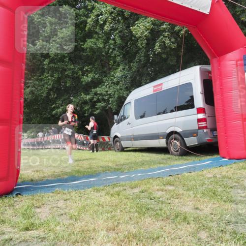15.06.2025 - 27. Vierlanden-Triathlon KatJ http://msf.ph/oto/8036565 15.06.2025 11:25:34 Schwimmen  meine-sportfotos.de