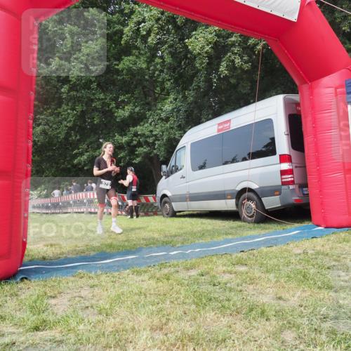 15.06.2025 - 27. Vierlanden-Triathlon KatJ http://msf.ph/oto/8036572 15.06.2025 11:25:34 Schwimmen  meine-sportfotos.de