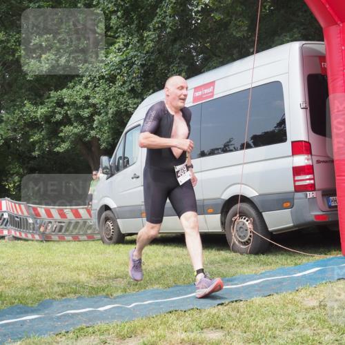 15.06.2025 - 27. Vierlanden-Triathlon KatJ http://msf.ph/oto/8036743 15.06.2025 11:26:05 Schwimmen  meine-sportfotos.de