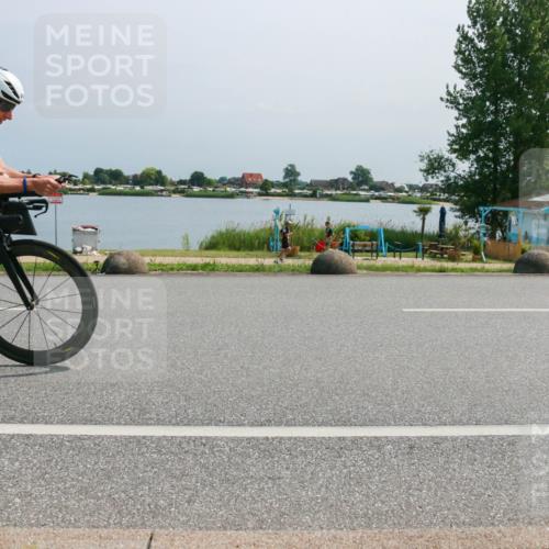 21.06.2025 - 27. Vierlanden-Triathlon H.Heesch http://msf.ph/oto/8036755 15.06.2025 11:46:28 Radfahren 640, 805 meine-sportfotos.de