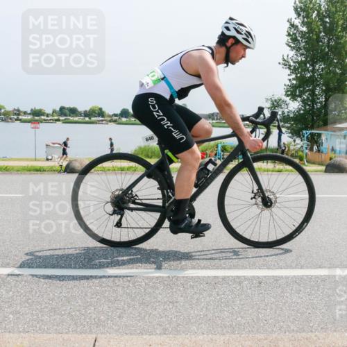 21.06.2025 - 27. Vierlanden-Triathlon H.Heesch http://msf.ph/oto/8036785 15.06.2025 11:46:30 Radfahren 640, 805 meine-sportfotos.de