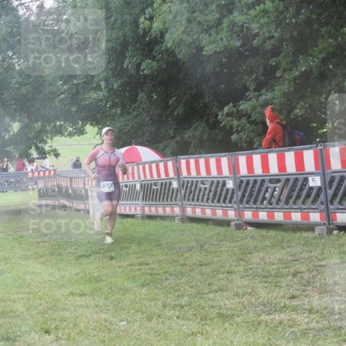 21.06.2025 - 27. Vierlanden-Triathlon KatJ http://msf.ph/oto/8036818 15.06.2025 14:15:48 Ziel 1173, 1210 meine-sportfotos.de