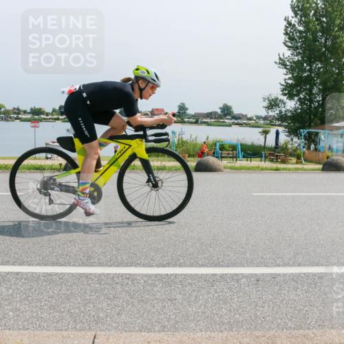 21.06.2025 - 27. Vierlanden-Triathlon H.Heesch http://msf.ph/oto/8036825 15.06.2025 11:46:46 Radfahren 222, 678 meine-sportfotos.de