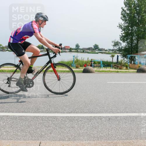 21.06.2025 - 27. Vierlanden-Triathlon H.Heesch http://msf.ph/oto/8036991 15.06.2025 11:47:06 Radfahren 647, 696, 710, 722, 734, 763, 831 meine-sportfotos.de