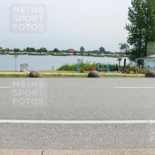 21.06.2025 - 27. Vierlanden-Triathlon H.Heesch http://msf.ph/oto/8037073 15.06.2025 11:47:11 Radfahren 647, 696, 722, 763 meine-sportfotos.de