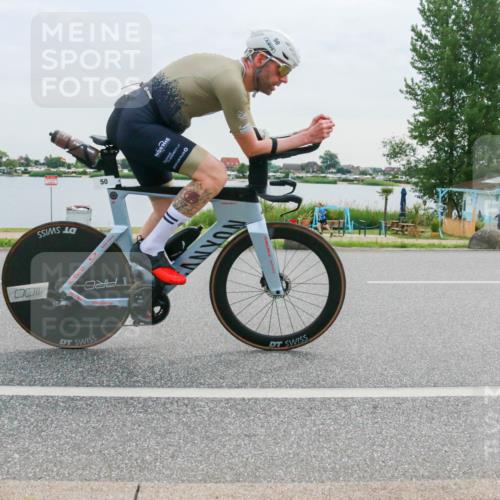 15.06.2025 - 27. Vierlanden-Triathlon H.Heesch http://msf.ph/oto/8037174 15.06.2025 10:50:19 Radfahren 50, 86 meine-sportfotos.de