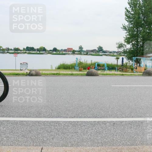15.06.2025 - 27. Vierlanden-Triathlon H.Heesch http://msf.ph/oto/8037283 15.06.2025 10:51:03 Radfahren 120, 171, 403 meine-sportfotos.de