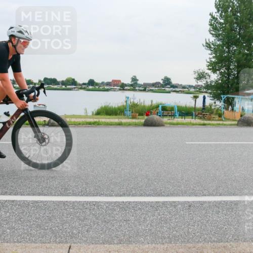 15.06.2025 - 27. Vierlanden-Triathlon H.Heesch http://msf.ph/oto/8037352 15.06.2025 10:51:54 Radfahren 23, 97, 545 meine-sportfotos.de