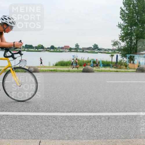 15.06.2025 - 27. Vierlanden-Triathlon H.Heesch http://msf.ph/oto/8037537 15.06.2025 10:52:38 Radfahren 234, 564 meine-sportfotos.de