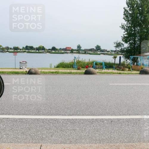 21.06.2025 - 27. Vierlanden-Triathlon H.Heesch http://msf.ph/oto/8037626 15.06.2025 11:47:19 Radfahren 717, 787 meine-sportfotos.de