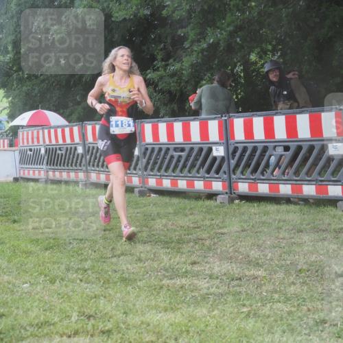 21.06.2025 - 27. Vierlanden-Triathlon KatJ http://msf.ph/oto/8037777 15.06.2025 14:19:20 Ziel 1181, 1203 meine-sportfotos.de