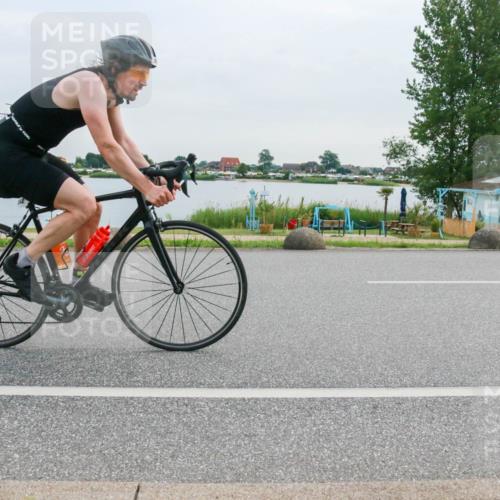 15.06.2025 - 27. Vierlanden-Triathlon H.Heesch http://msf.ph/oto/8037899 15.06.2025 10:54:06 Radfahren 69, 85, 362, 509, 565, 622, 631 meine-sportfotos.de
