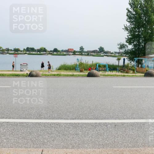 21.06.2025 - 27. Vierlanden-Triathlon H.Heesch http://msf.ph/oto/8038126 15.06.2025 11:48:07 Radfahren  meine-sportfotos.de