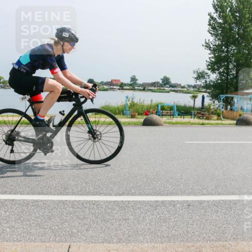 21.06.2025 - 27. Vierlanden-Triathlon H.Heesch http://msf.ph/oto/8038231 15.06.2025 11:48:33 Radfahren 223, 781, 816, 866 meine-sportfotos.de