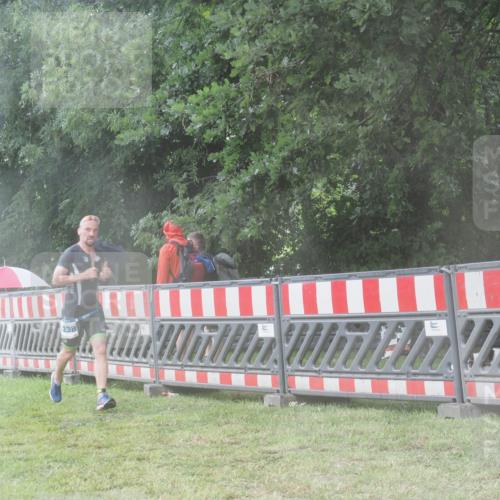 21.06.2025 - 27. Vierlanden-Triathlon KatJ http://msf.ph/oto/8038576 15.06.2025 14:21:27 Ziel 1205, 1238, 1291 meine-sportfotos.de