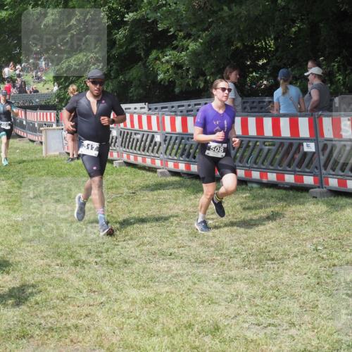 15.06.2025 - 27. Vierlanden-Triathlon KatJ http://msf.ph/oto/8038618 15.06.2025 11:33:10 Schwimmen  meine-sportfotos.de