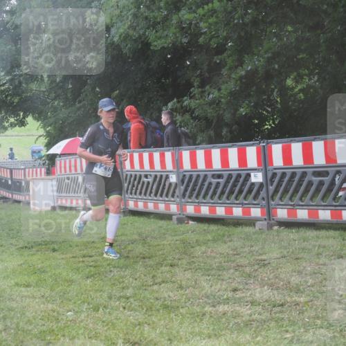21.06.2025 - 27. Vierlanden-Triathlon KatJ http://msf.ph/oto/8038851 15.06.2025 14:22:01 Ziel 1201, 1215, 1263, 1315 meine-sportfotos.de