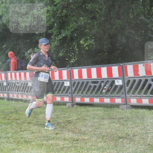 21.06.2025 - 27. Vierlanden-Triathlon KatJ http://msf.ph/oto/8038867 15.06.2025 14:22:01 Ziel 1201, 1215, 1263, 1315 meine-sportfotos.de