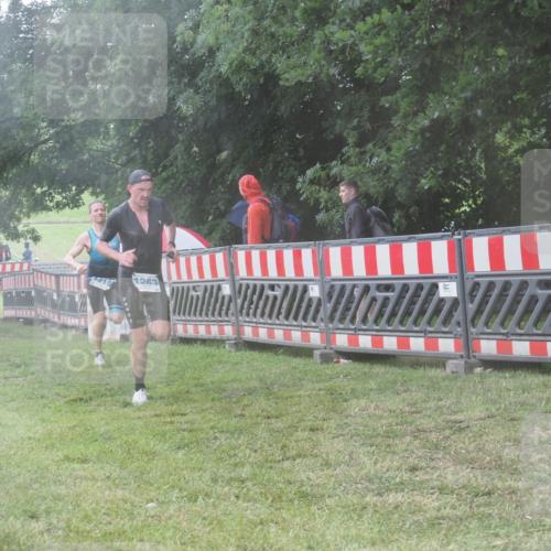 21.06.2025 - 27. Vierlanden-Triathlon KatJ http://msf.ph/oto/8038876 15.06.2025 14:22:02 Ziel 1201, 1215, 1263, 1315 meine-sportfotos.de